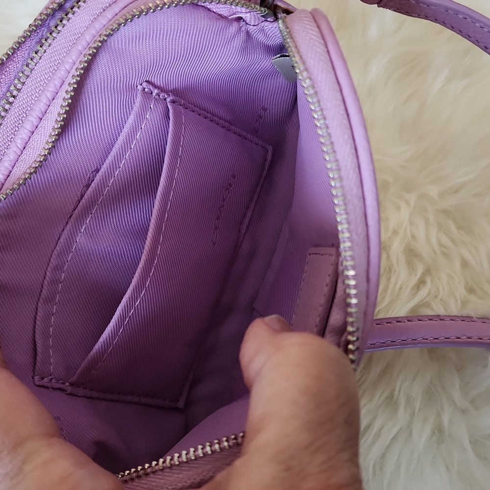 Adorable Coach Pink Leather Double Zippered Mini Camera Crossbody Bag 🩷🌸🩶 - Picture 13 of 16